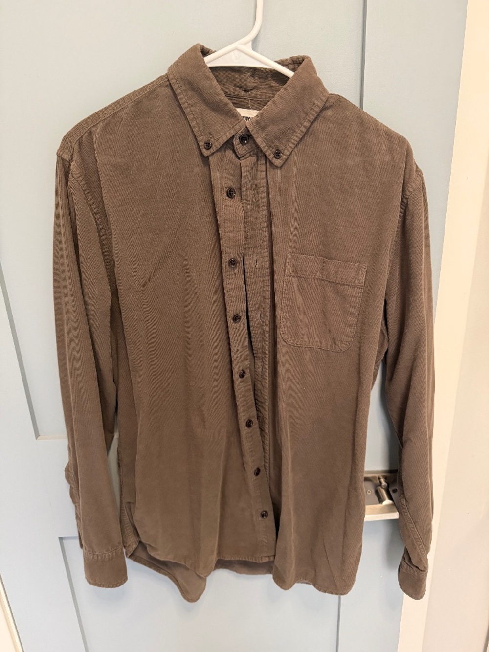 Taylor Stitch Button Down, Olive Grey, Size 40 or M